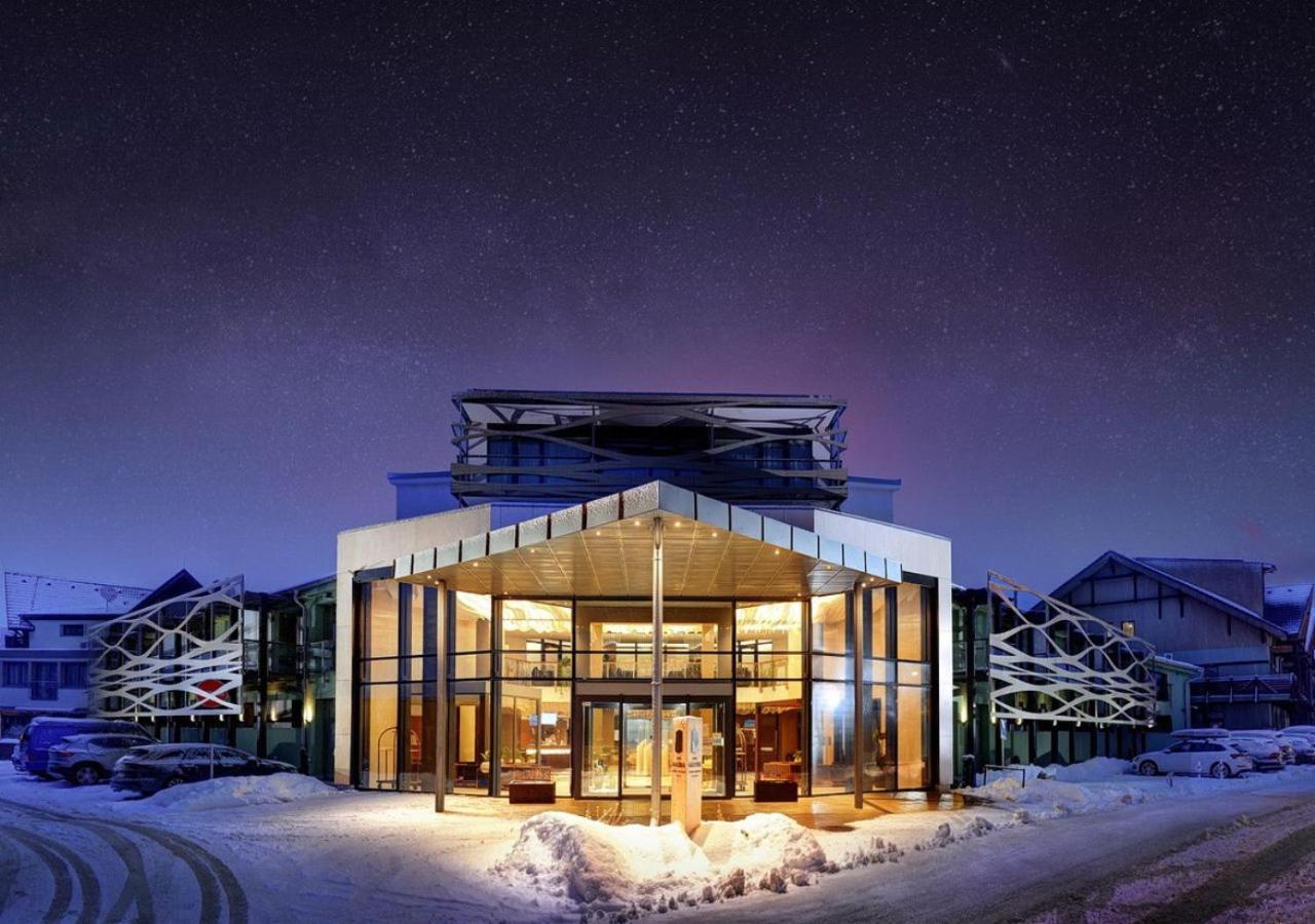 Hotel Galeria Thermal Bešeňová Exteriör bild