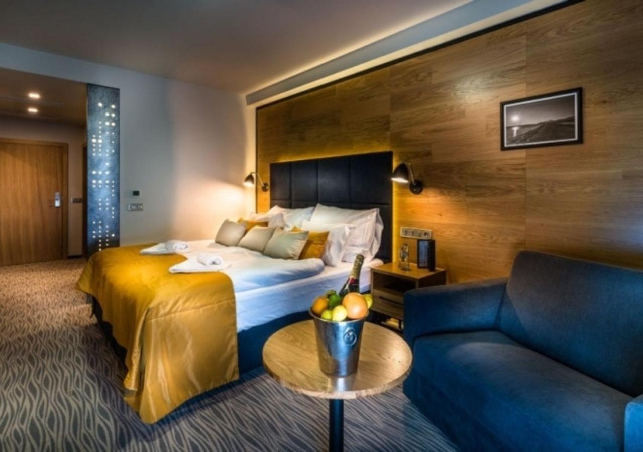 Hotel Galeria Thermal Bešeňová Exteriör bild